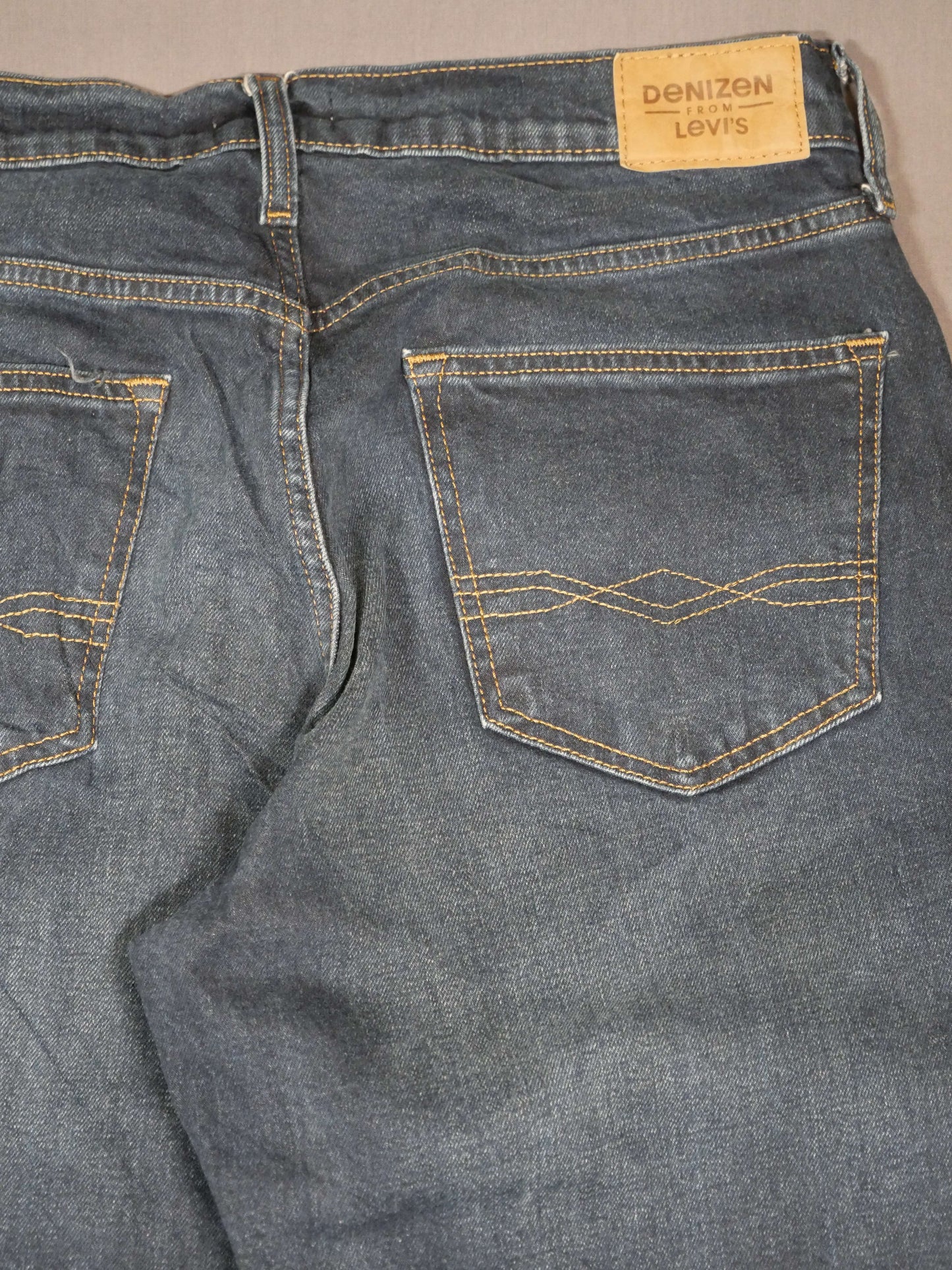 Levis Jeans - 34X34