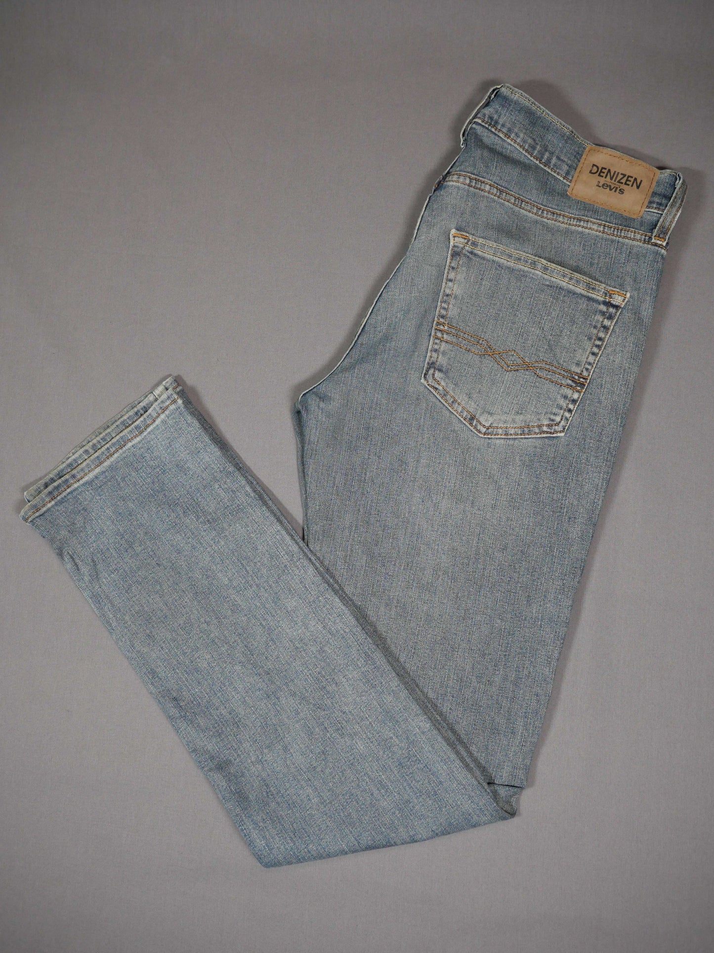 Levis Jeans - 32X32