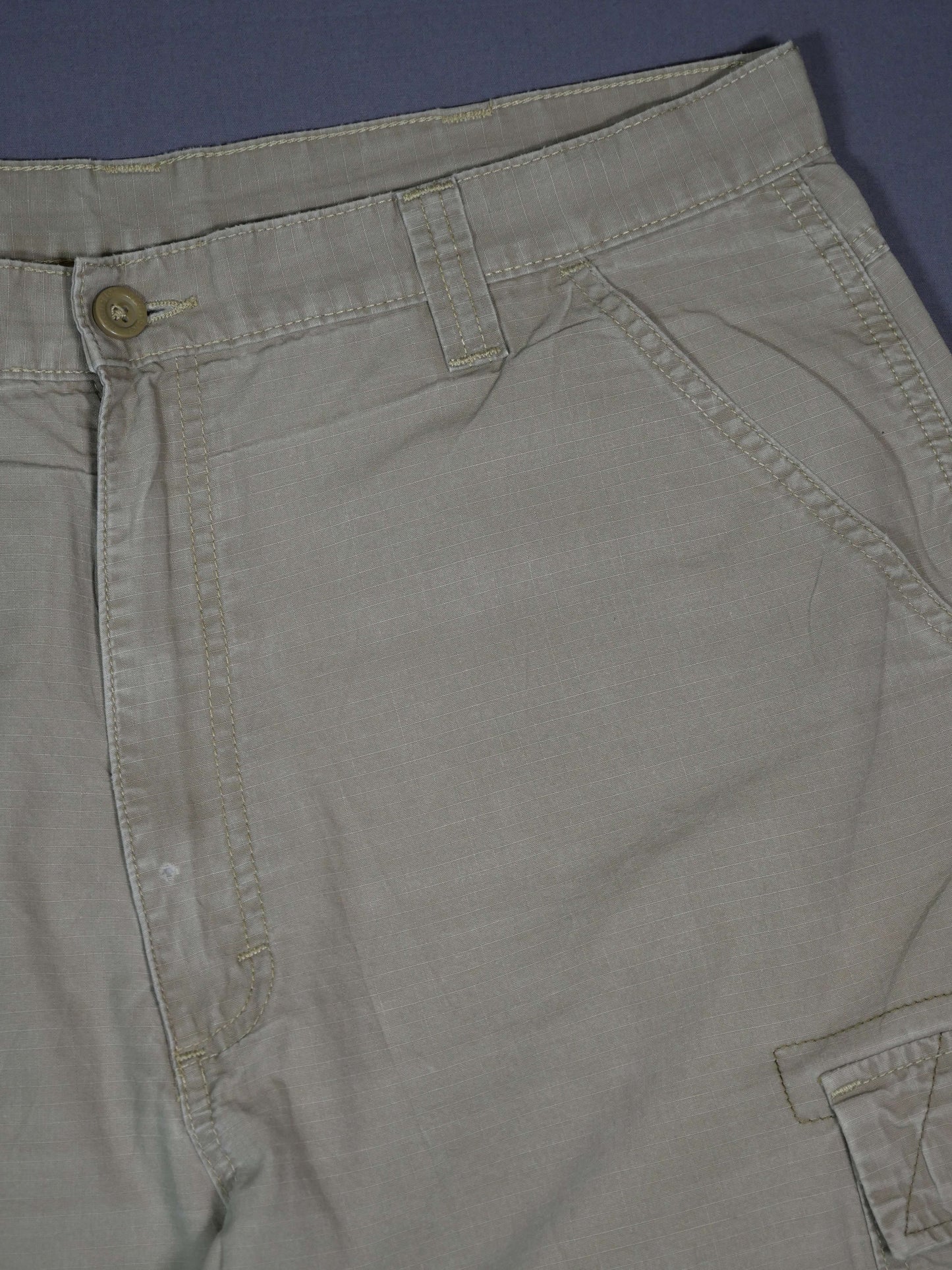 Wrangler Cargo Shorts - 36