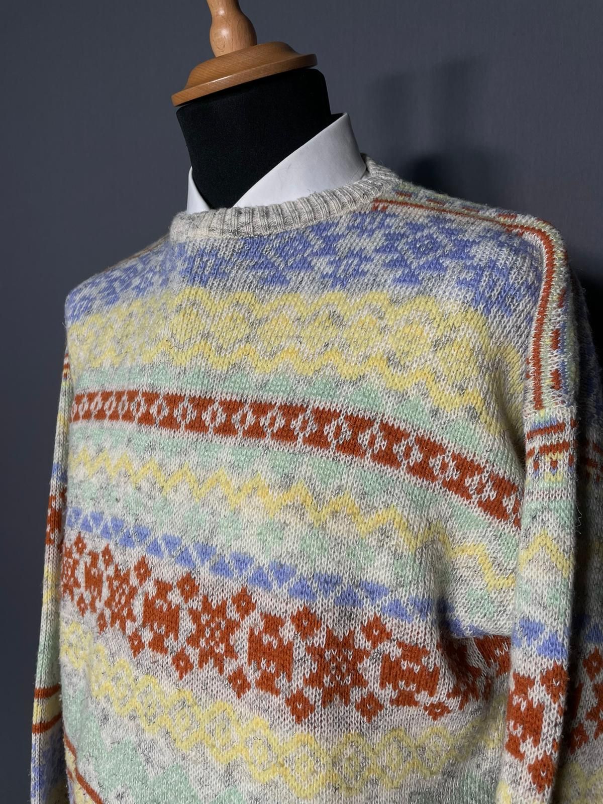 Vintage Pullover bunt Muster - M